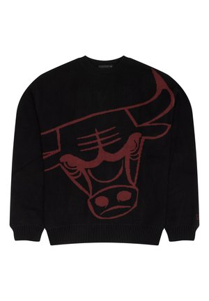 Schwarzer Strickpullover mit einem großen burgunderroten Stier-Graphic auf der Vorderseite. Mit geripptem Ausschnitt und Bündchen, sowie einer weichen Textur.