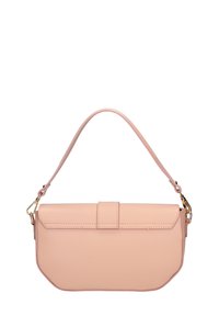 Borsa a tracolla in ecopelle rosa con forma rettangolare, chiusura a pattina e tracolla regolabile. Dettagli in metallo color oro.