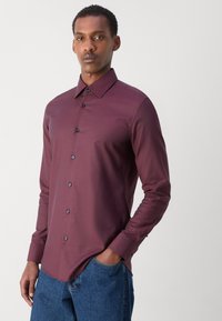 BOSS HANK KENT - Ing - dark red