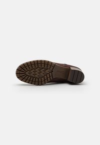 Gabor Comfort Enkellaarsjes met plateauzool - bruin