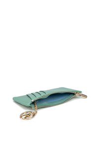 Portafoglio zip verde menta con design plissettato, accessori in oro e interno in tessuto blu. Presenta un attacco per portachiavi.