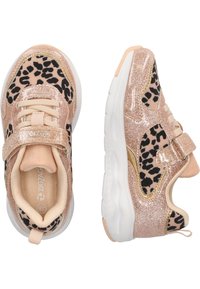 Rosa og guld sneakers med leopard mønster, glitrende finish, polstret krave og velcro-lukning. Hvid gummi sål.