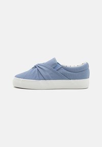 Unausgewählt, light blue