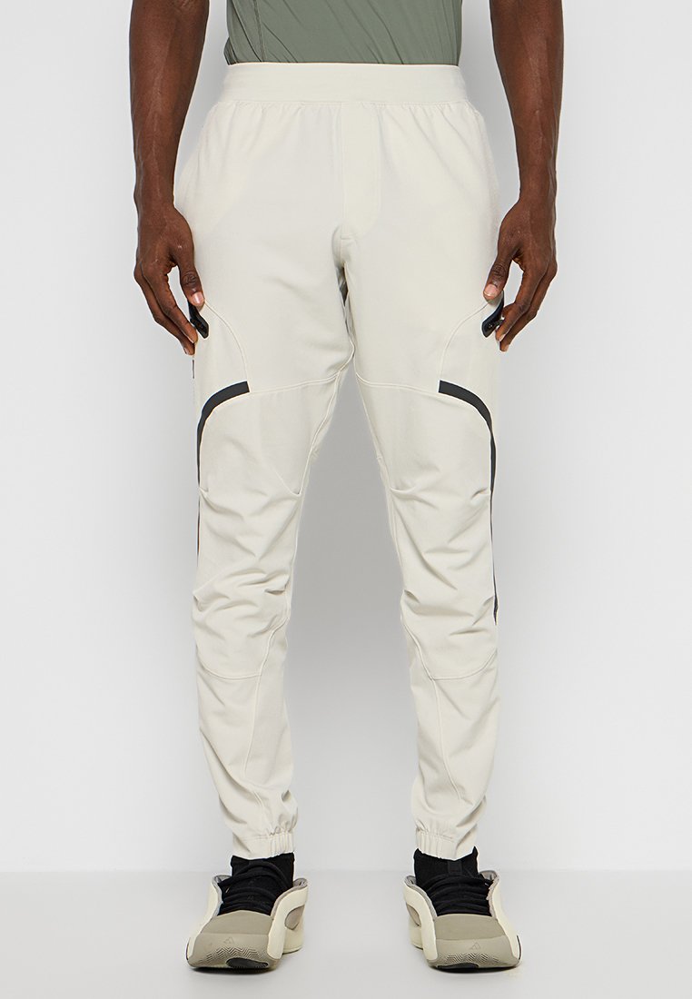 Under Armour Cargobroek crème Under Armour Cargobroek crème