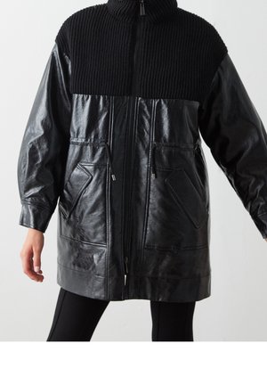 Cappotto corto - black