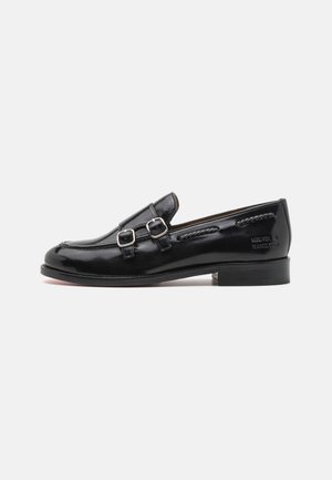 REGINE 22 - Slip-ons - black/rich tan/red