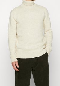 Minimum Trui - off-white