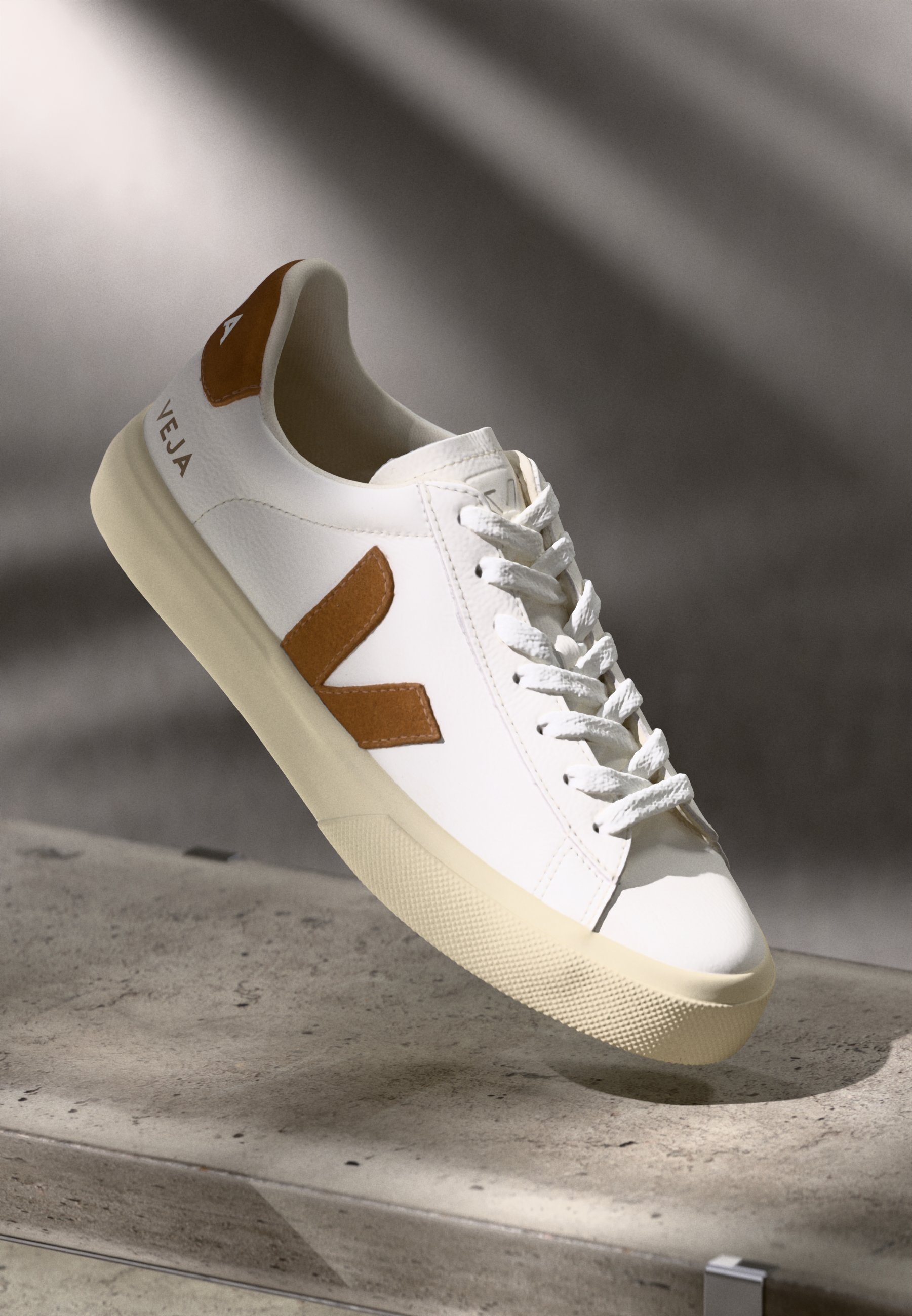 Veja CAMPO - Trainers - white/cognac/white - Zalando.co.uk