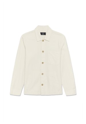 Dugotrajna jakna u boji slonove kosti s dugim rukavima, kopčanjem na gumbe, ovratnikom, džepom na prsima, dva bočna džepa i bež gumbima, položena ravno na bijeloj pozadini.