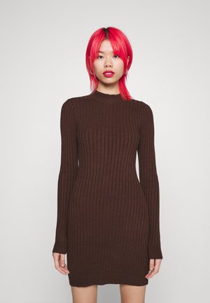 Hollister Co. SWEATER DRESS - Φόρεμα-πουλόβερ - brown
