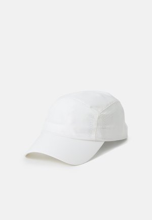 White cap made of lightweight fabric, featuring a curved brim, perforated side panels, and "Salomon" logo in raised lettering.