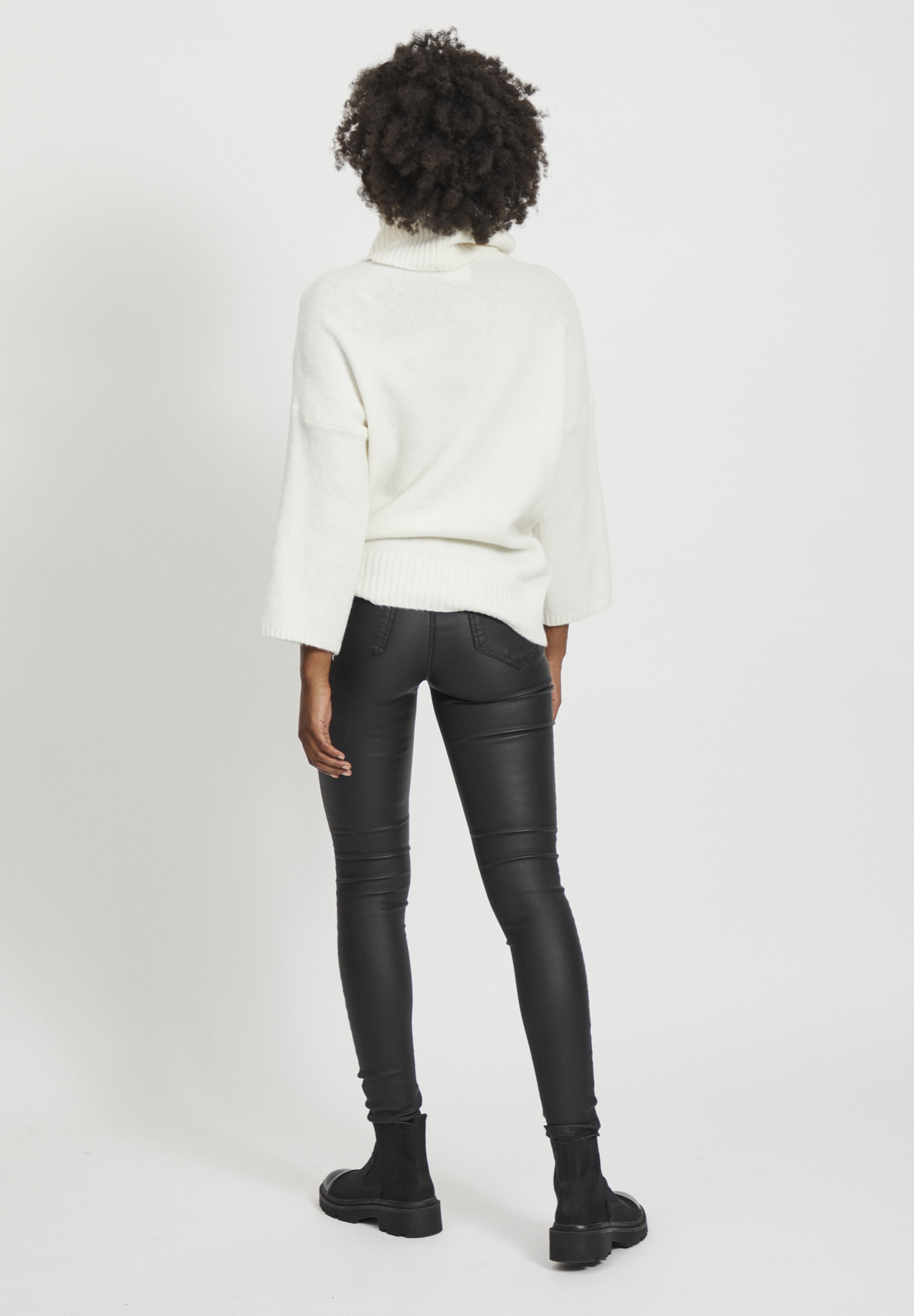 Vila VICOMMIT COATED NEW PANT - Jeans 