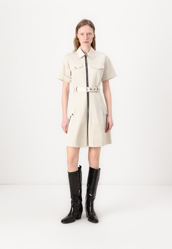 SHIRT DRESS FRONT ZIP - Shirt dress - light city khaki