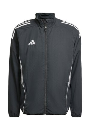 Zwarte sportjas met witte strepen op de schouders, ritssluiting en zijzakken. Gemaakt van lichtgewicht materiaal met een gladde textuur.