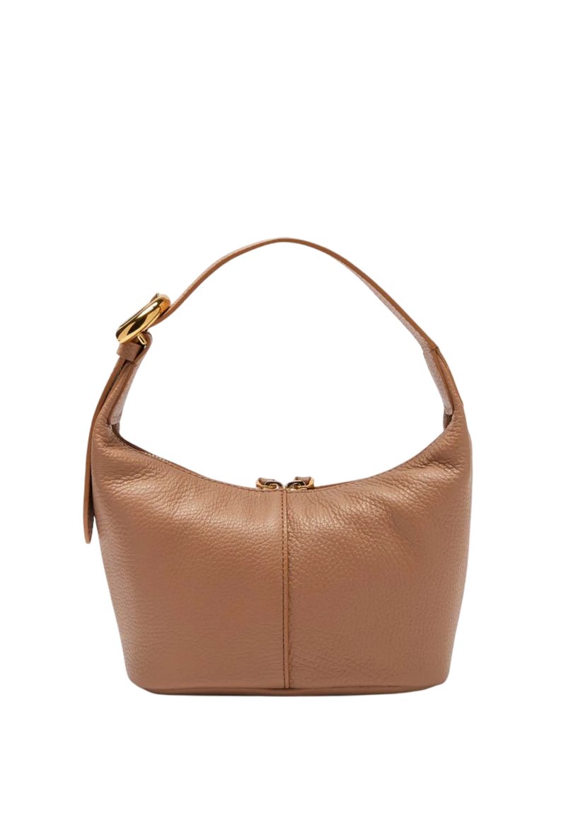 Borsa a mano in pelle marrone con una silhouette curva, un manico superiore singolo e hardware in tonalità oro. Presenta una chiusura con zip e una finitura testurizzata.