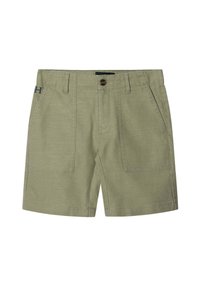 Pantaloni shorts verde oliva realizzati in tessuto testurizzato, con due tasche frontali, chiusura a bottone e un piccolo logo sulla coscia sinistra.