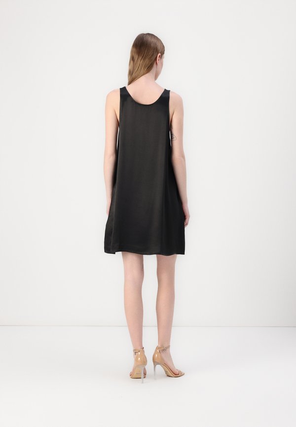 UNYL - Day dress - carbone4