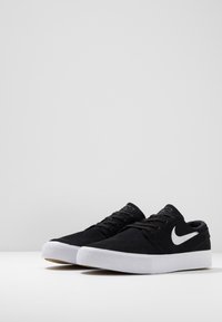 zalando nike sb janoski