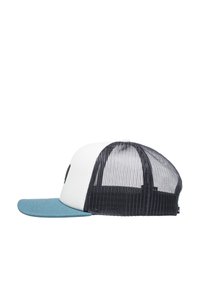 Kasket med hvid front, blå skygge og sort netbag. Har en buet skygge og en justerbar snapback-lukning.
