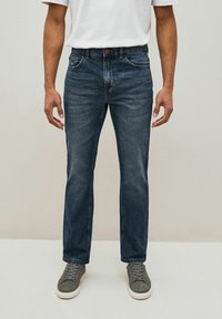 Next DEEP FIT WITH STRETCH - Šiek tiek platėjantys apačioje džinsai - vintage blue