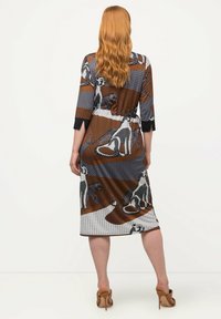 Ulla Popken Vestido informal - gray