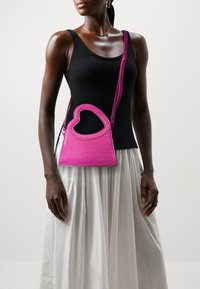 Call it Spring LOVEGAME - Bolso de mano - pink