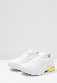 ASICS Zapatillas running asfalto - white