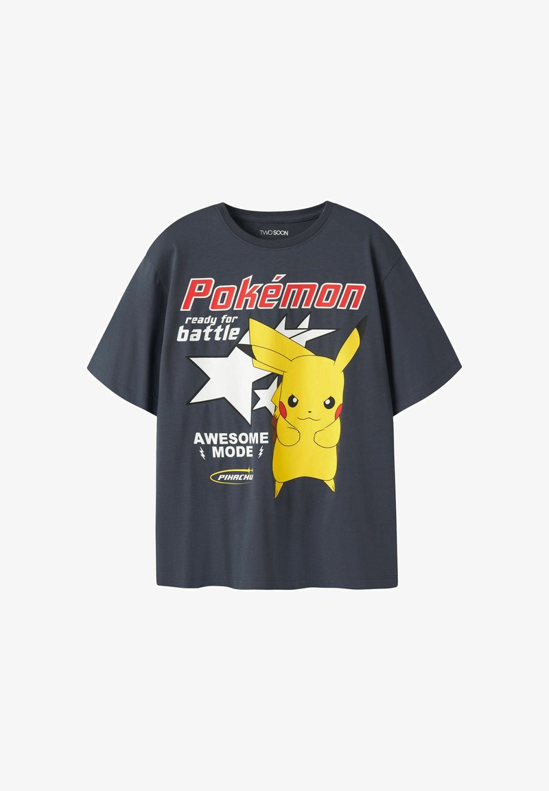 Σκούρο γκρι t-shirt με γραφικό Pikachu και κείμενο "Pokémon ready for battle" και "Awesome Mode" στο μπροστινό μέρος.