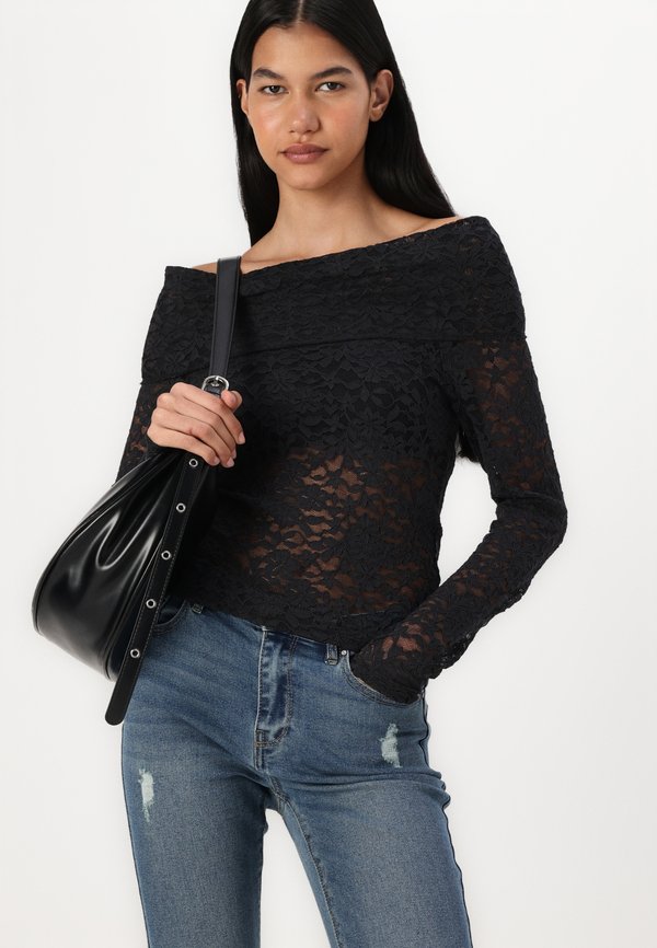 All-Over Lace Off-the-Shoulder Top - Long sleeved top4