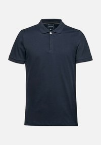 Polo de color azul marino hecho de algodón, con cuello, tapeta de dos botones y mangas cortas con ribete en contraste.