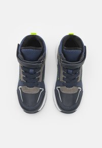 Friboo Auk što profilio sportbačiai - dark blue