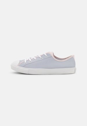 Sneakers - grey