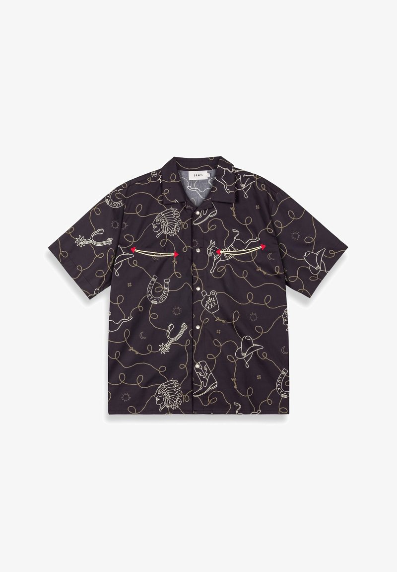 Kurzärmliges schwarzes Shirt mit einem verspielten Muster, das Linienzeichnungen von verschiedenen Symbolen, einschließlich Tieren und Objekten, in kontrastierenden Farben zeigt.