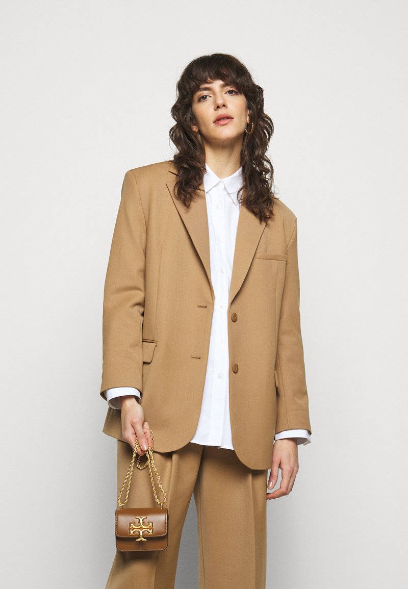 eleanor mini crossbody bag