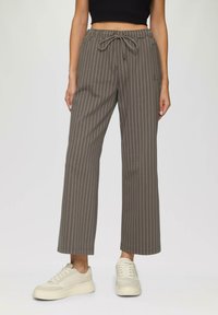 QS Broek - grau