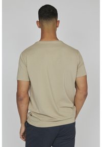 Matinique JERMALINK - Tricou basic - winter twig