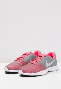 Nike Performance Träningsskor - dark grey