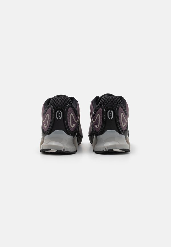 MEGARIDE UNISEX - Trainers4