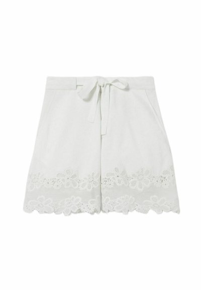 Pantaloni corti grigi chiari realizzati in un tessuto morbido, con una vita regolabile e un motivo di pizzo floreale lungo l'orlo inferiore. Inclusi due tasche laterali.
