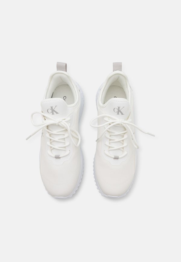 RUNNER TECH - Trainers4