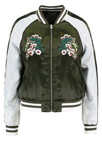 Vero Moda Bomberjacka - green