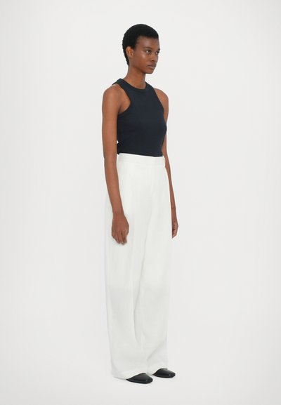 Paul Smith Pantaloni - white