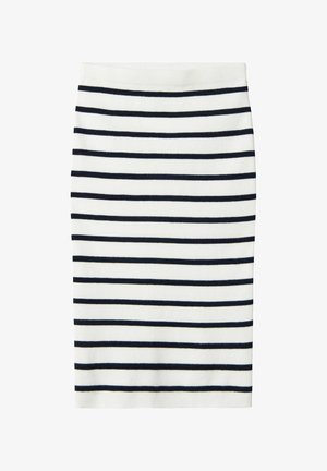Jupe blanche longueur genou avec des rayures noires horizontales régulièrement espacées et une taille ajustée.
