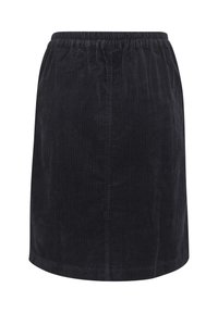 Fekete kordbársonyszoknya rugalmas derékbőséggel, egyenes sziluettel, bordázott textúrával, látható zárás vagy zseb nélkül.