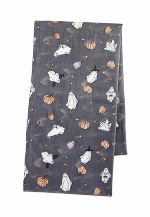 Tissu gris foncé avec un motif sur le thème d'Halloween représentant des fantômes blancs, des citrouilles orange, de petites étoiles et des ornements violets.