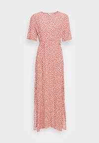 Maxi sukienka w kolorze koralowym z białym nadrukiem liści, dekolt w serek, krótkie rękawy i detal w postaci wiązania w talii. Miękki, lekki materiał o zwiewnej sylwetce.