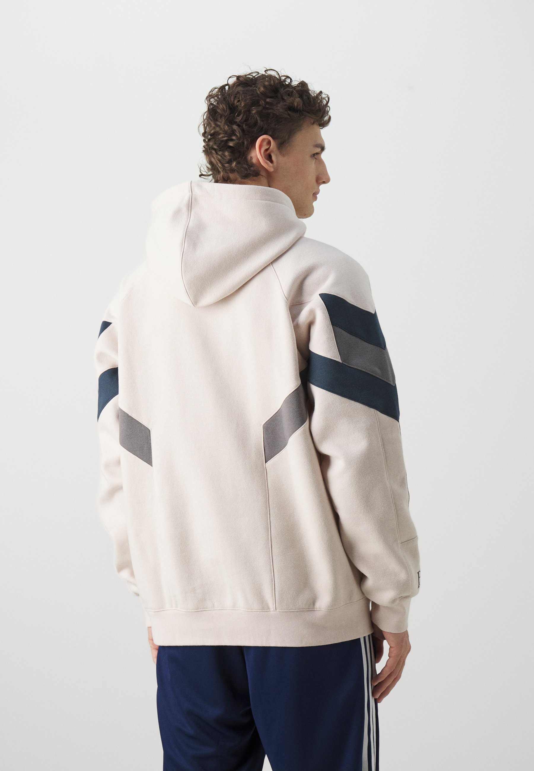 adidas Originals REAL MADRID HOODIE - Club wear - putty