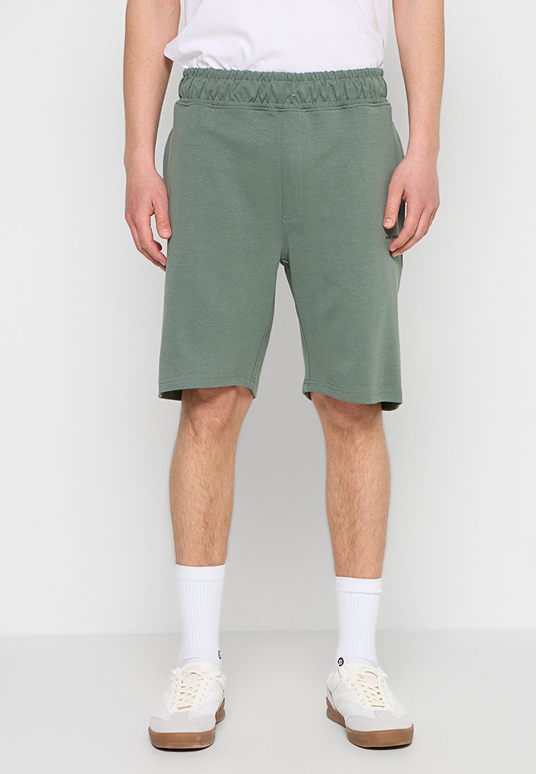 Pepe Jeans Shorts groen