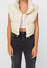 Stradivarius Weste - off-white