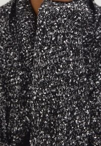 Mango Strickpullover - black